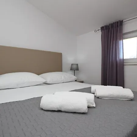 Apartment Charmantes In Mit Eigenem Balkon - B59567 Baska (Krk)