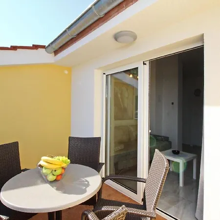 Charmantes In Mit Eigenem Balkon - B59567 Apartment *